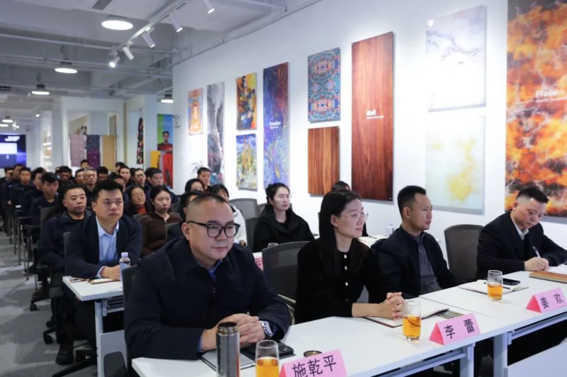 1744857489771321975736459264.jpg 图片