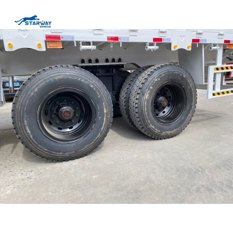 40ft Bogie suspensión Cerca remolque de carga con cerraduras de giro de contenedores