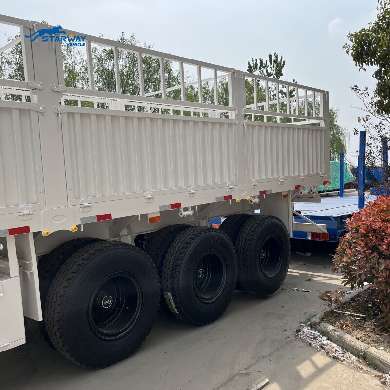 Трехосный 60-тонный прицеп для перевозки ограждений