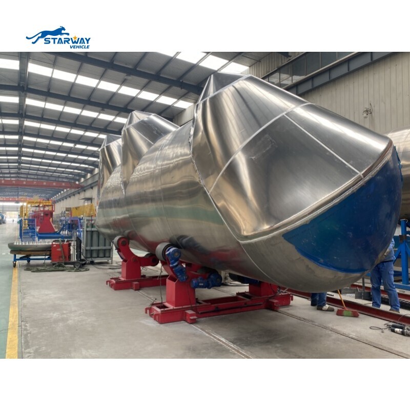 Полуприцеп-цистерна для перевозки муки объемом 60 куб. м.