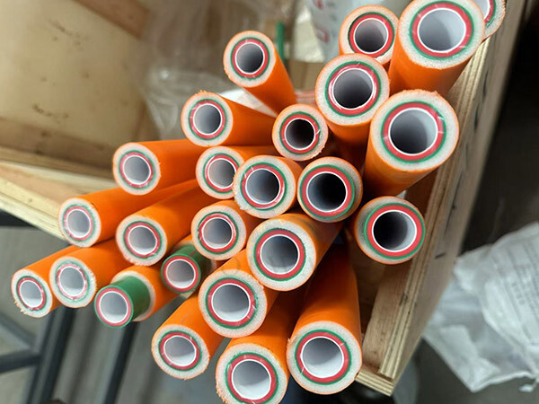 Высокоскоростная линия по производству 3-слойных труб PPR 20-63 мм