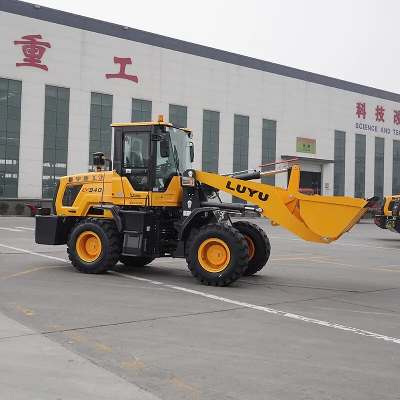 940 Малый колесный погрузчик