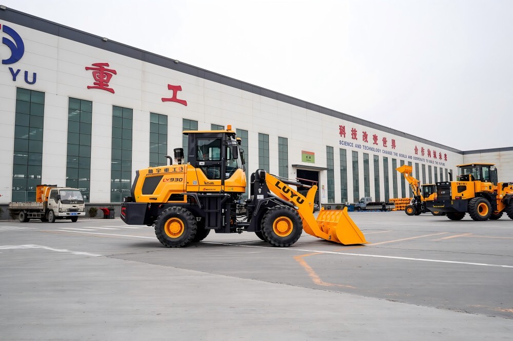 Компактный колесный погрузчик 930