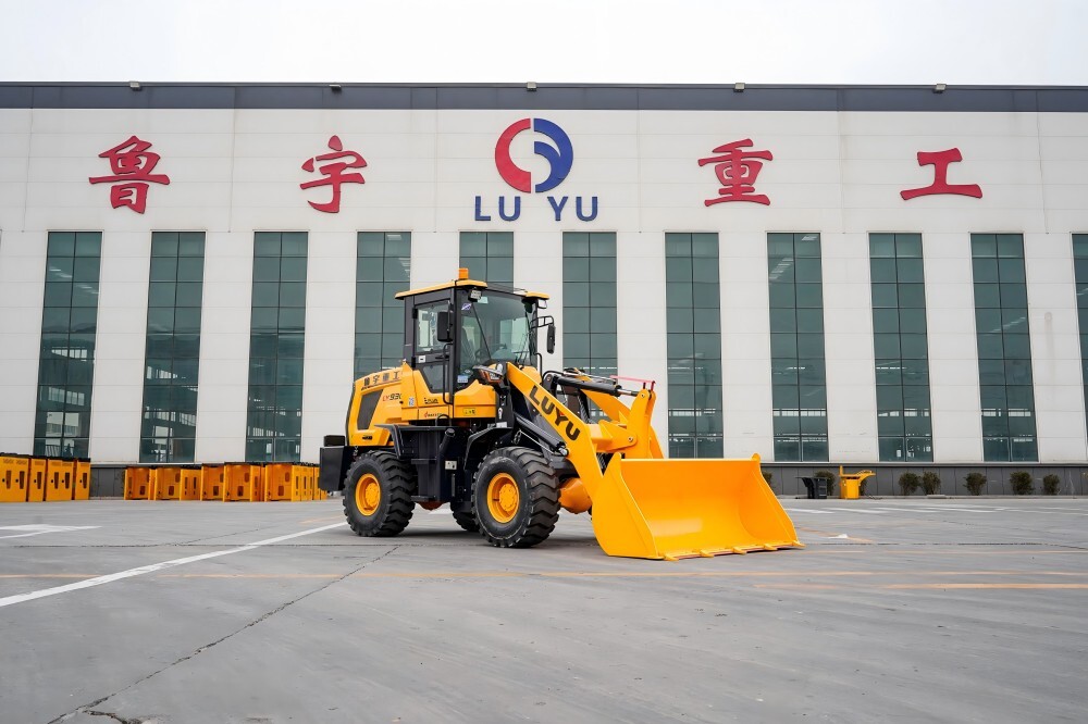 Компактный колесный погрузчик 930