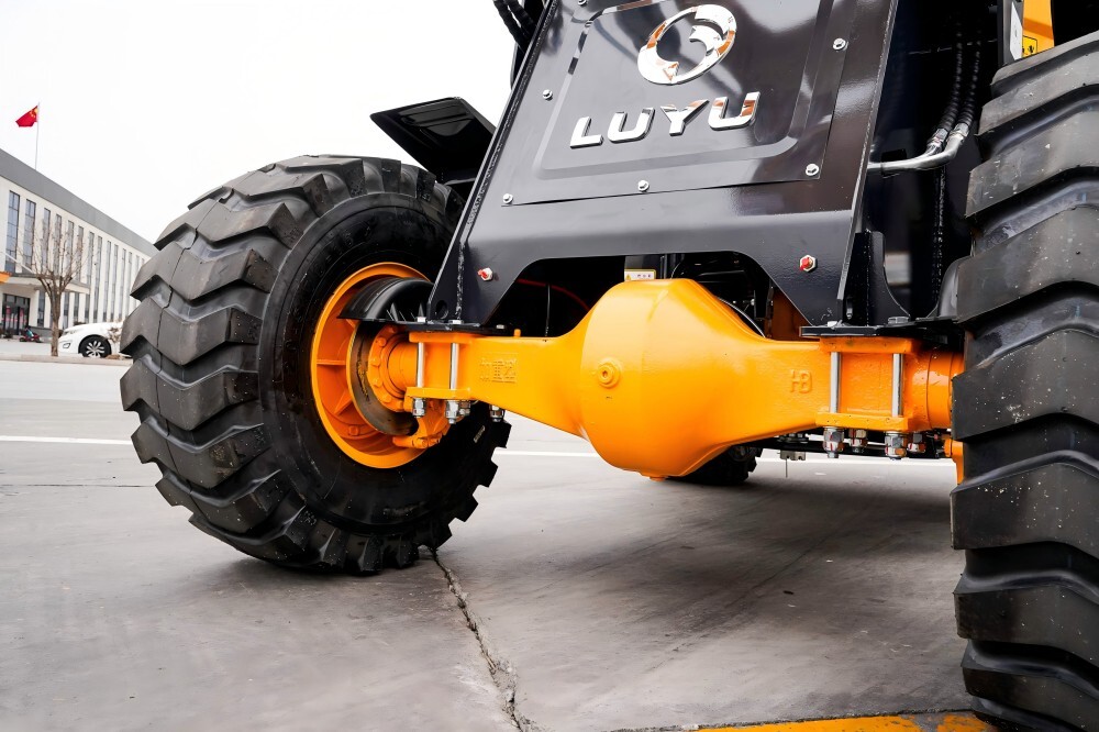 928F Колесный погрузчик