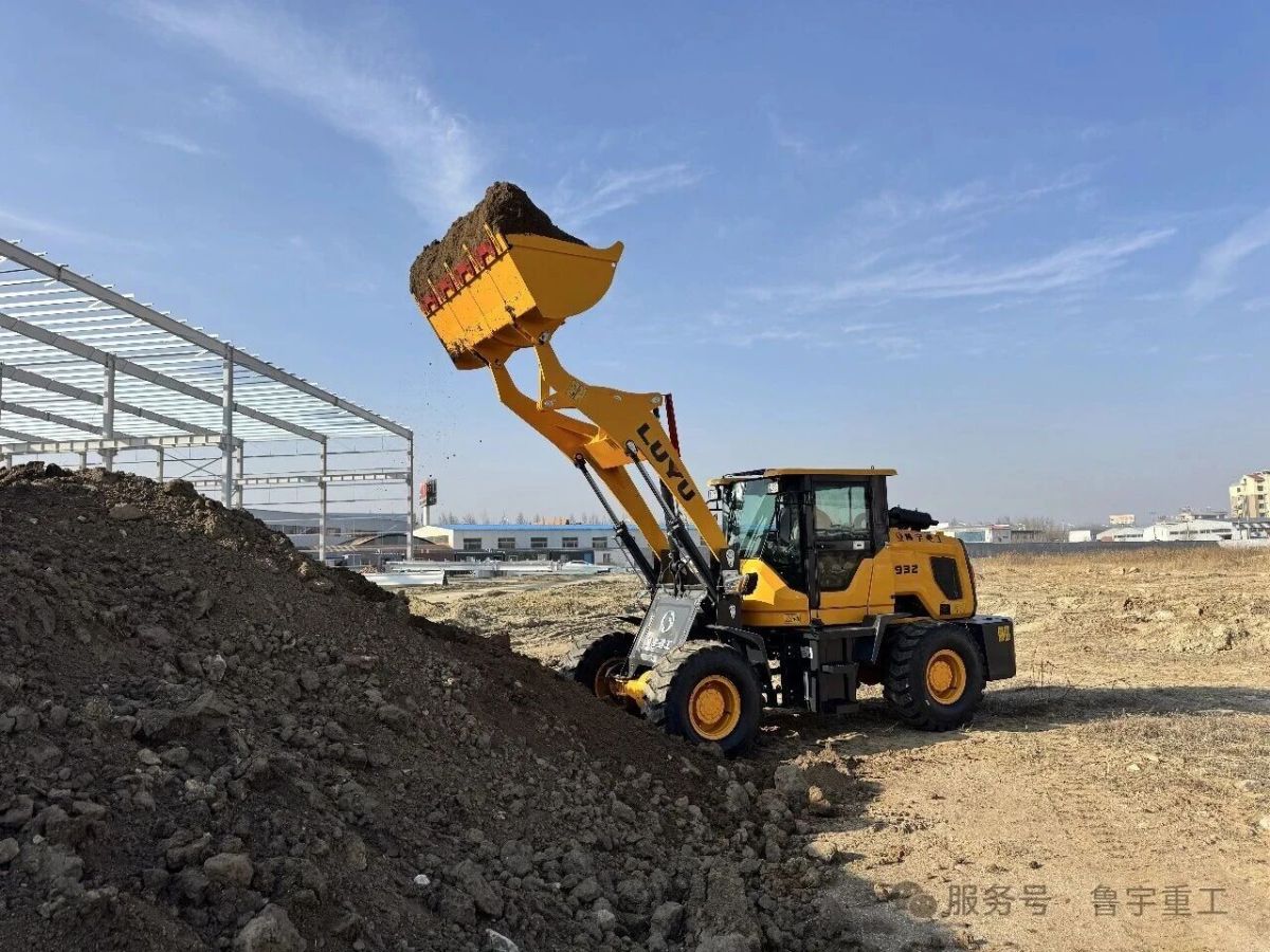 LH932 loader
