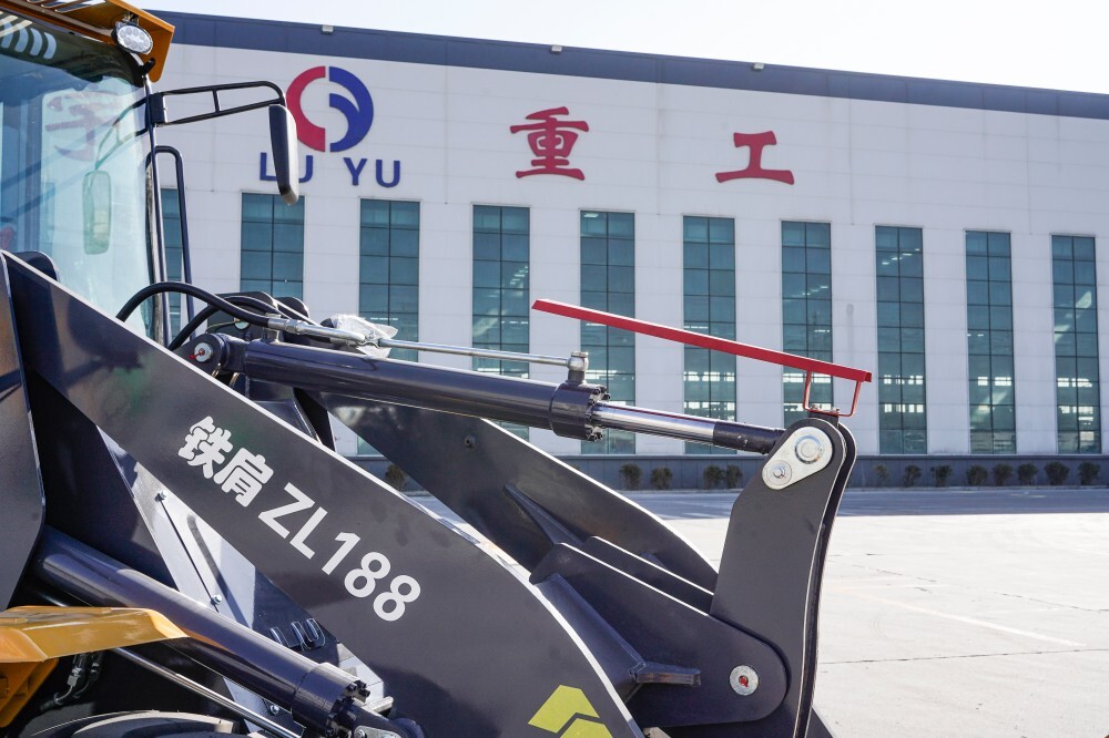 LT188 Carregadora de Rodas Dianteira