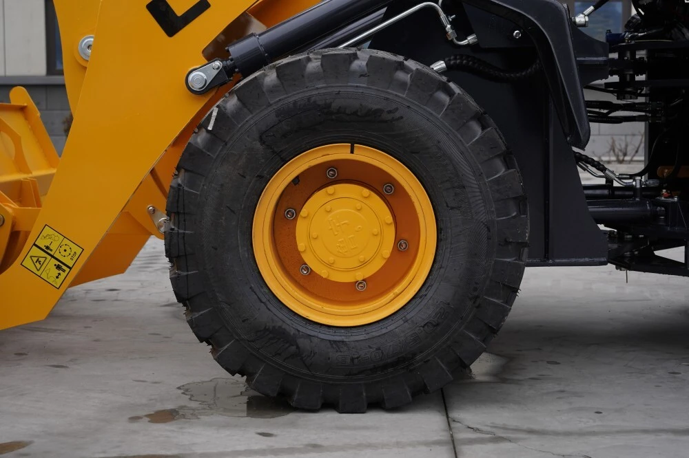 Mini carregadora de rodas 932