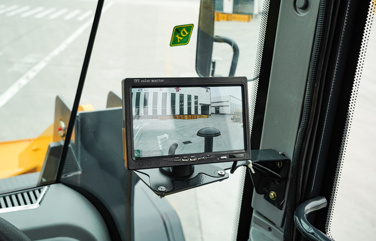 _DSC0414 倒车影像