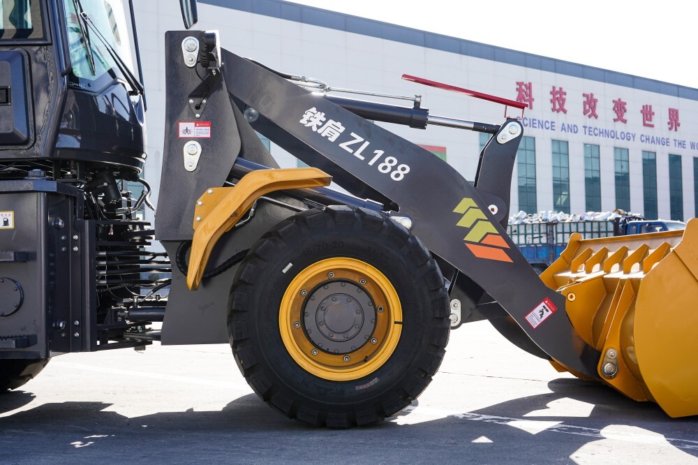 LT188 Cargadora de ruedas delantera