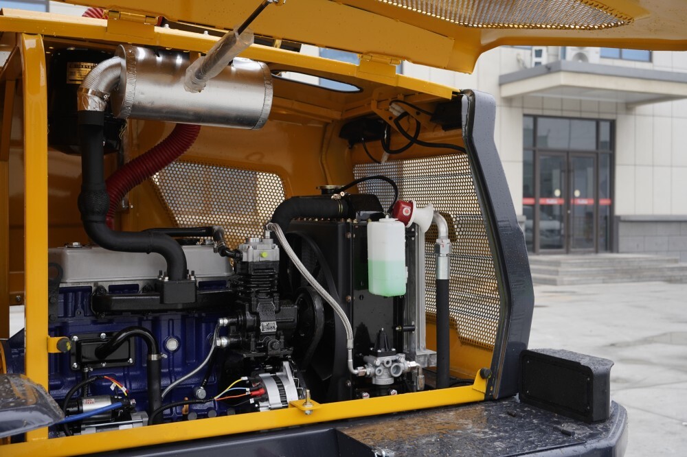 Cargador de ruedas mini LY932