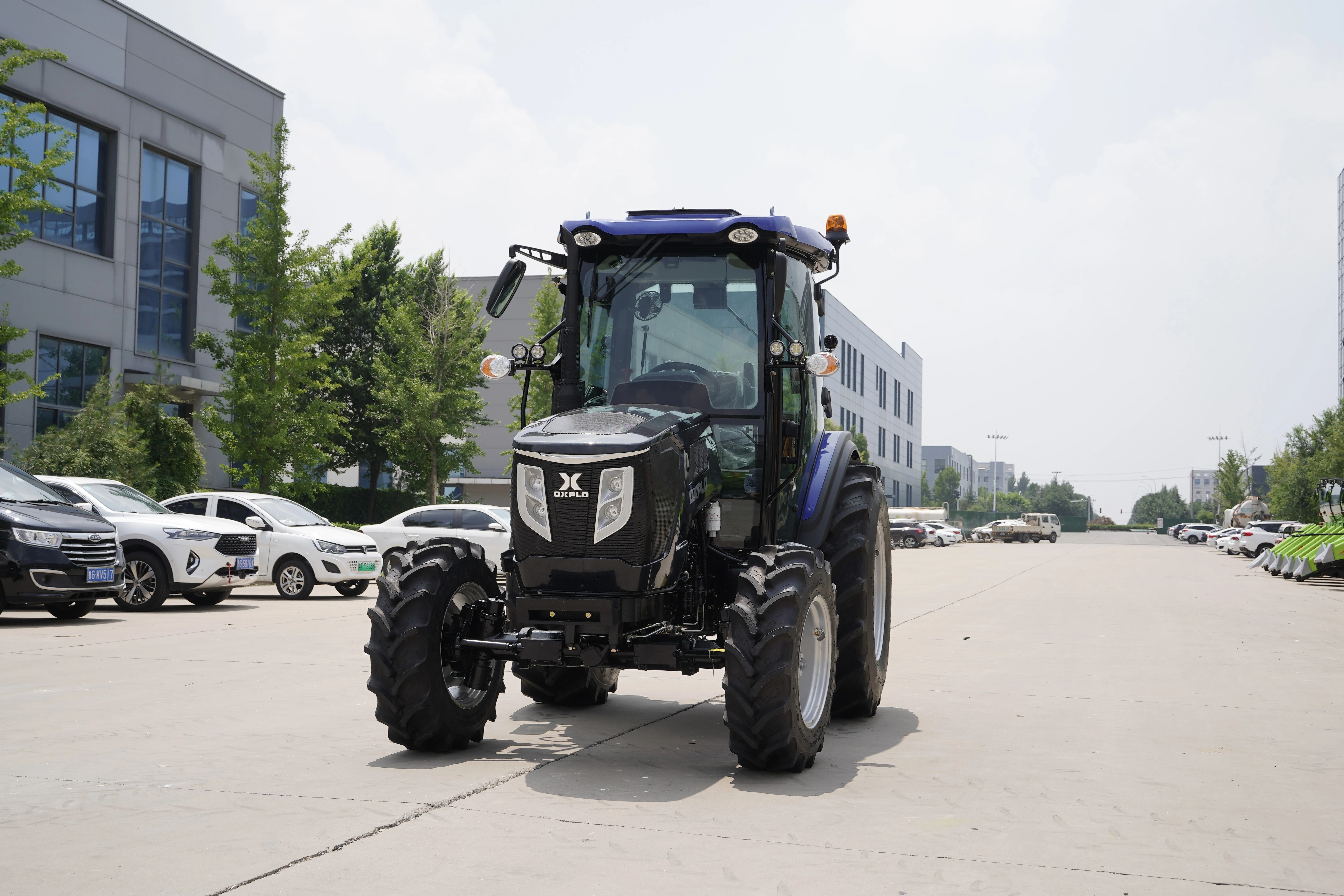 Tractor OXT1004 100CV