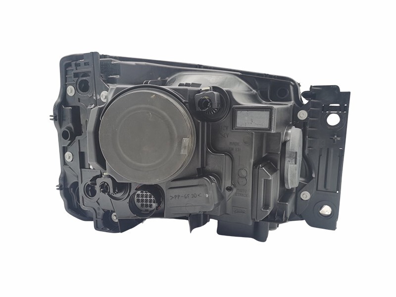 LAND ROVER DISCOVERY 4 2013-2015 R.H.S HEADLIGHT ASSEMBLY