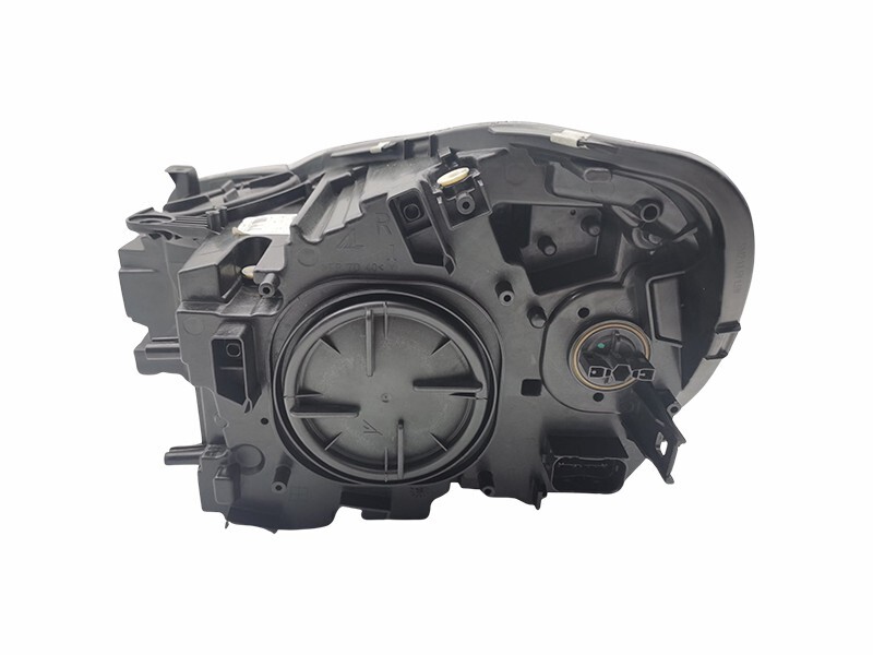 BMW 2 SERIES F45 F46 2003-2014 R.H.S HEADLIGHT ASSEMBLY