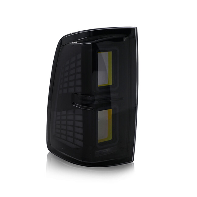 09-18RAM1500 13-18 RAM 1500 2500 Taillight