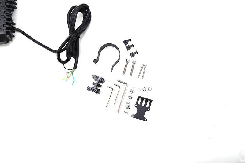 Bar light (prismatic) high-mounted brake light, suitable for all kinds of pickup trucks