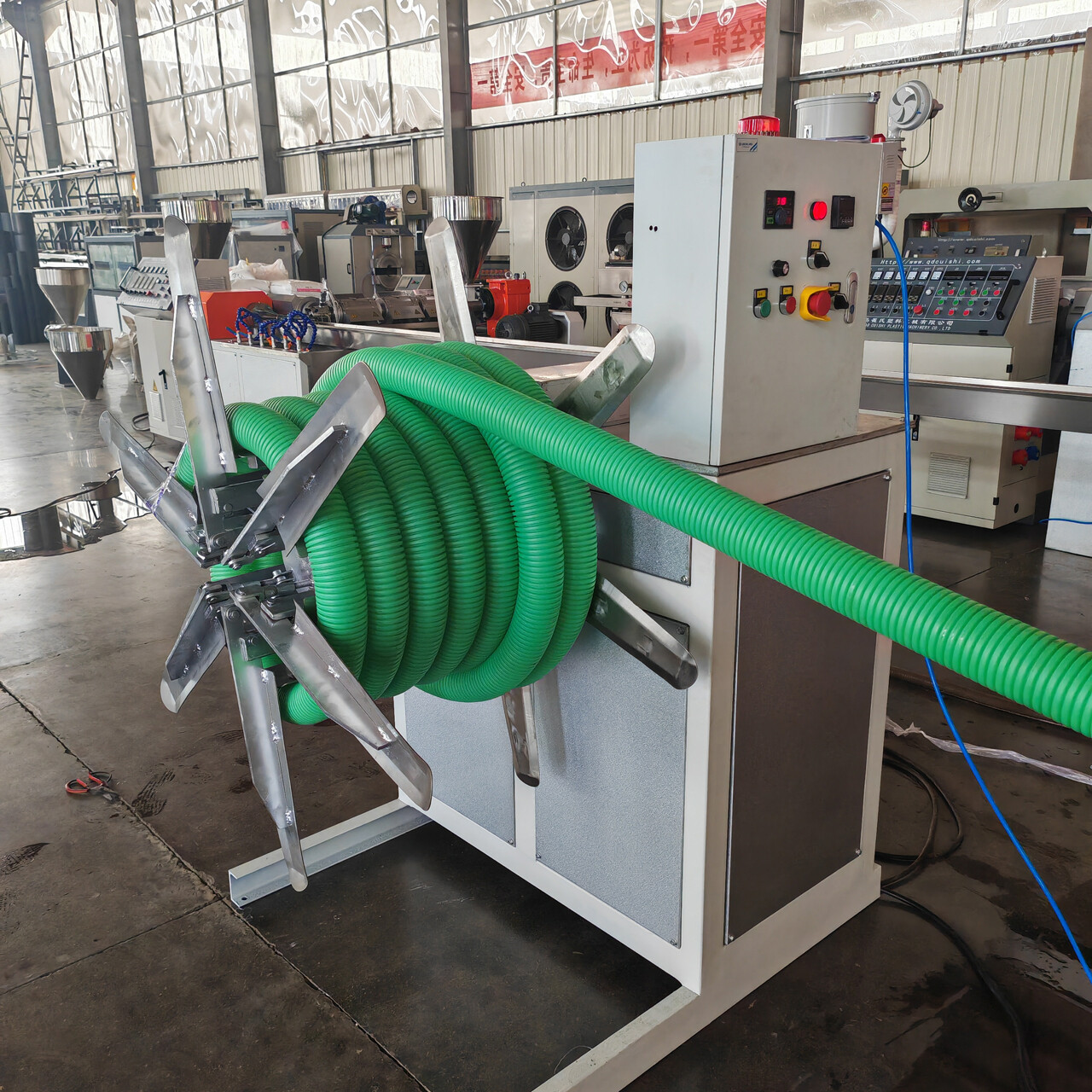 The Fresh Air Corrugated Pipe Production Line Can  Be Customized In Specifications