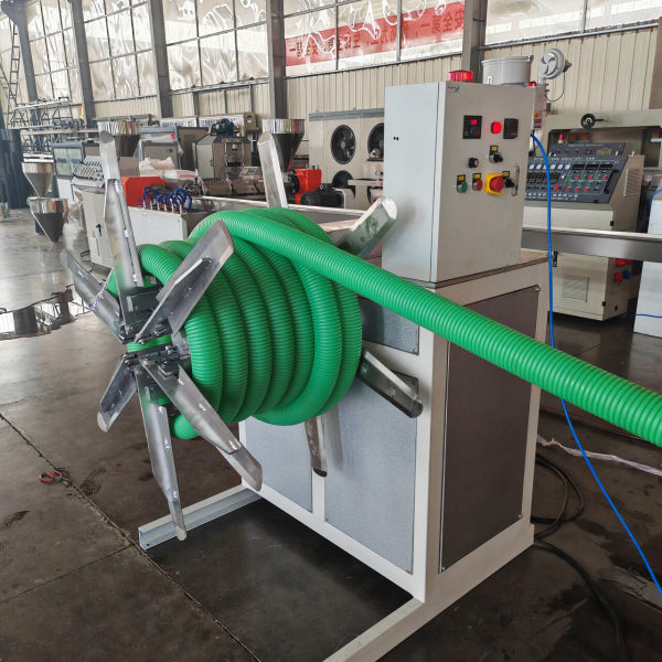 PE_PP_Double_Wall_Corrugated_Pipe_Production_Line_4.jpg PE_PP_Double_Wall_Corrugated_Pipe_Production_Line_4.jpg