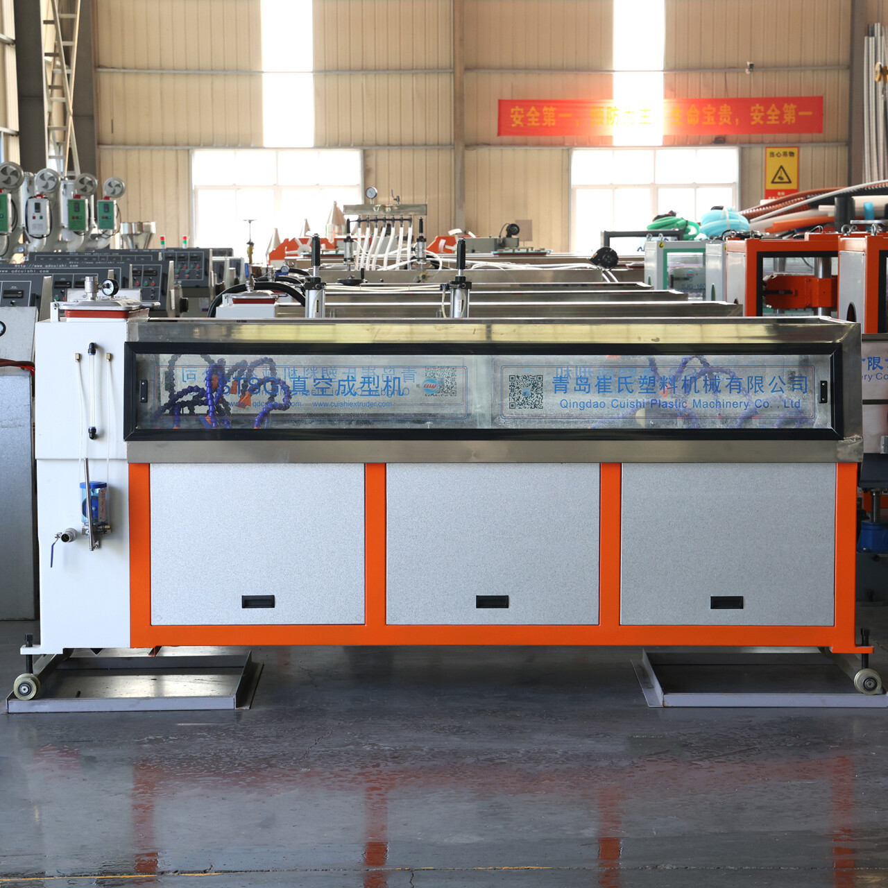 PE Carbon Spiral Pipe Production Line