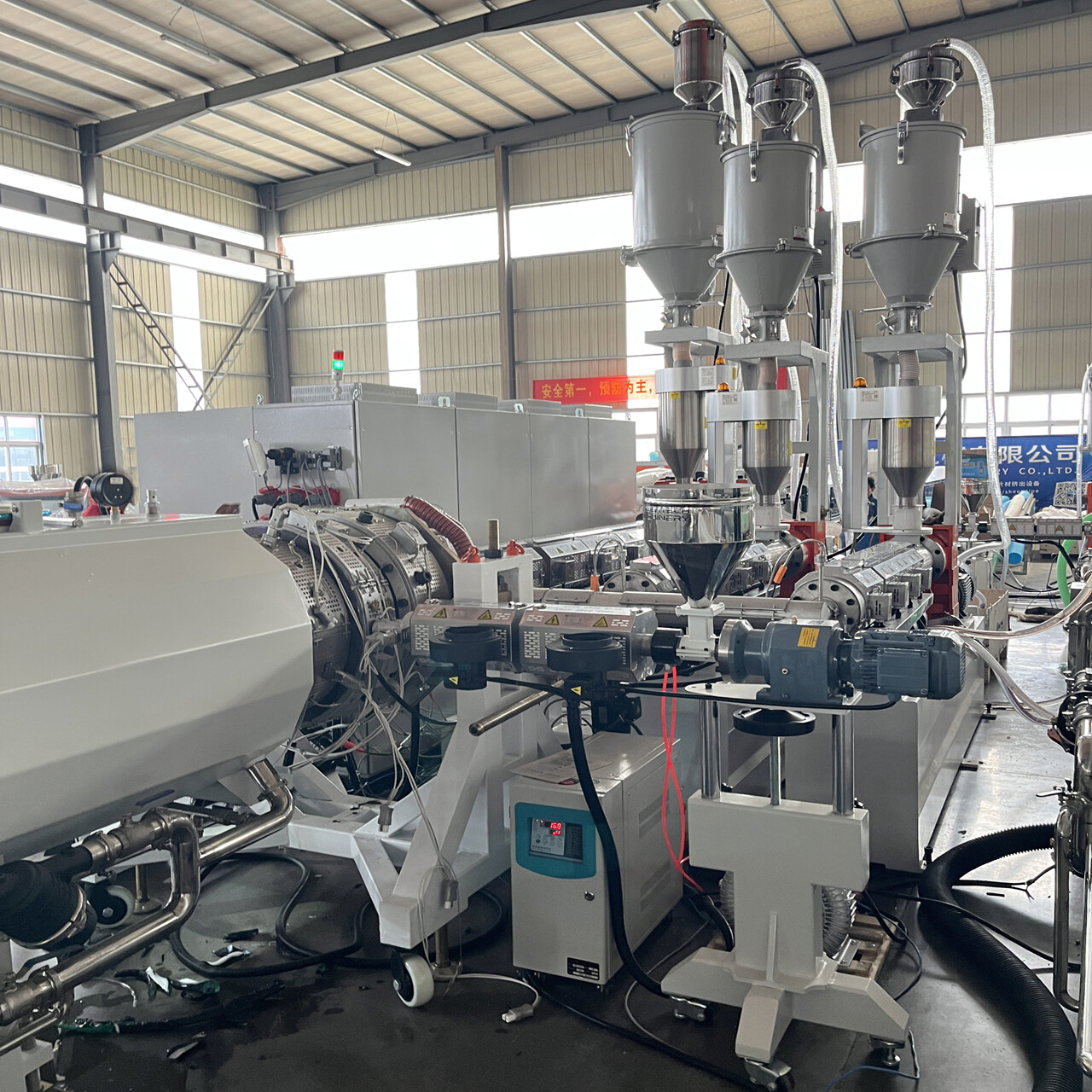 Introduction to High-Speed PE Pipe Extrusion Equipment