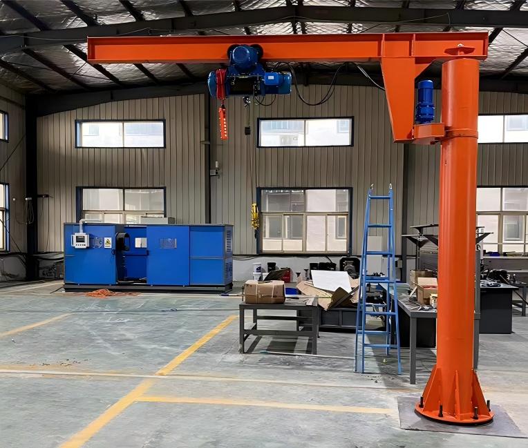 Grúa voladiza giratoria de 360° Xutai de 3 toneladas, adecuada para grandes operaciones de elevación.