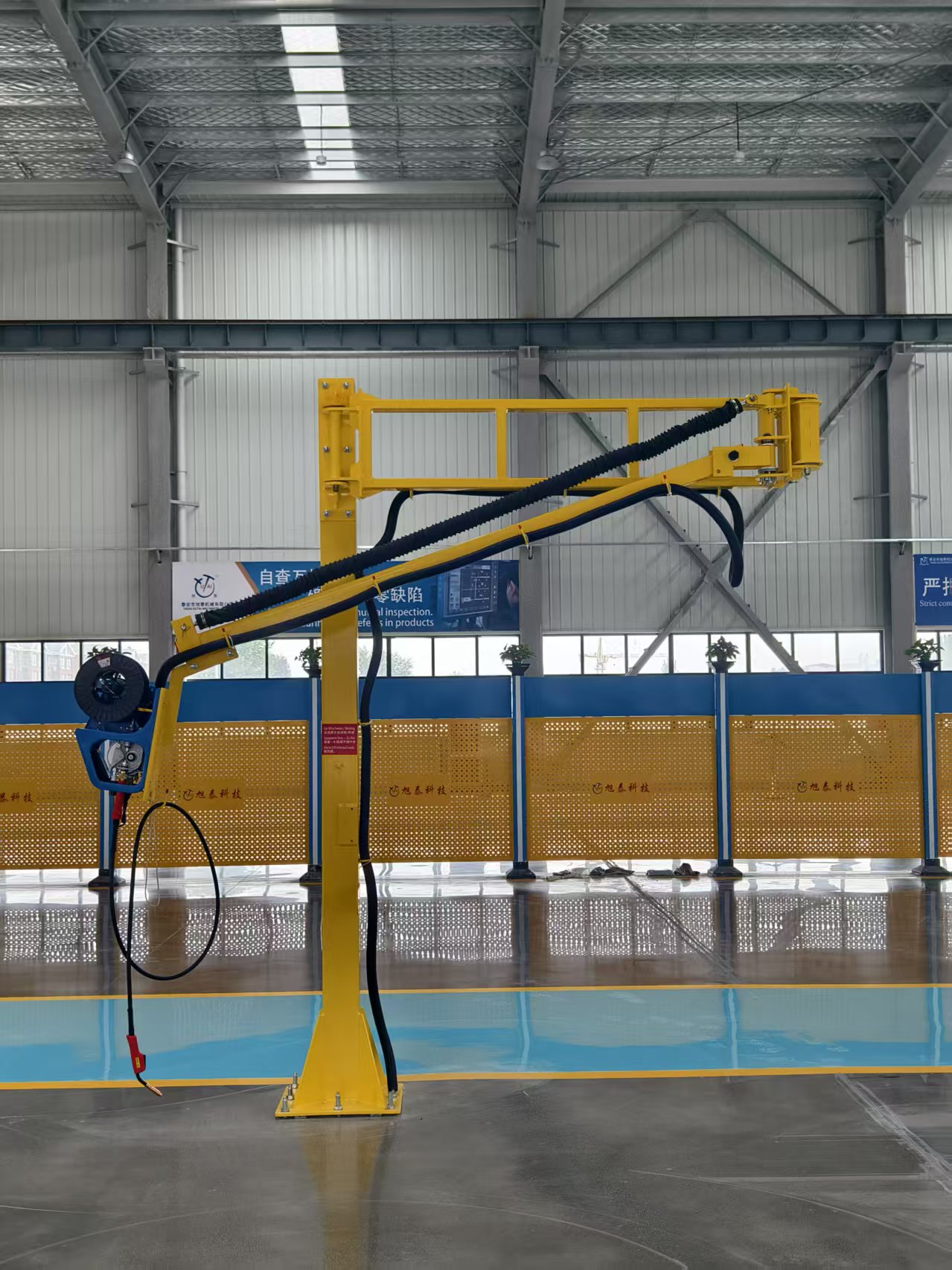 Una nueva opción para mejorar la eficiencia de la soldadura—Xutai SPT-505 Spring Welding Boom