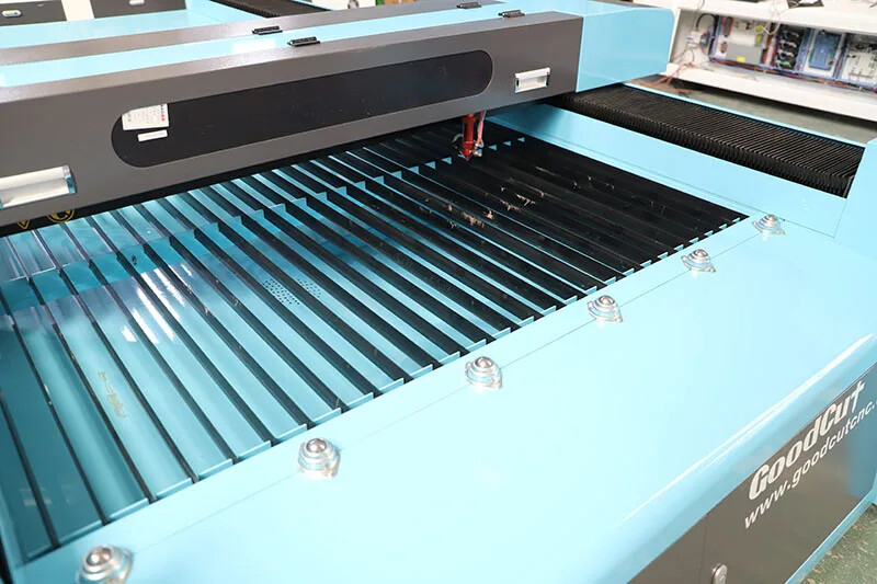 GC1325LG CO2 Laser Engraving Cutting Machine Detail 2.jpg