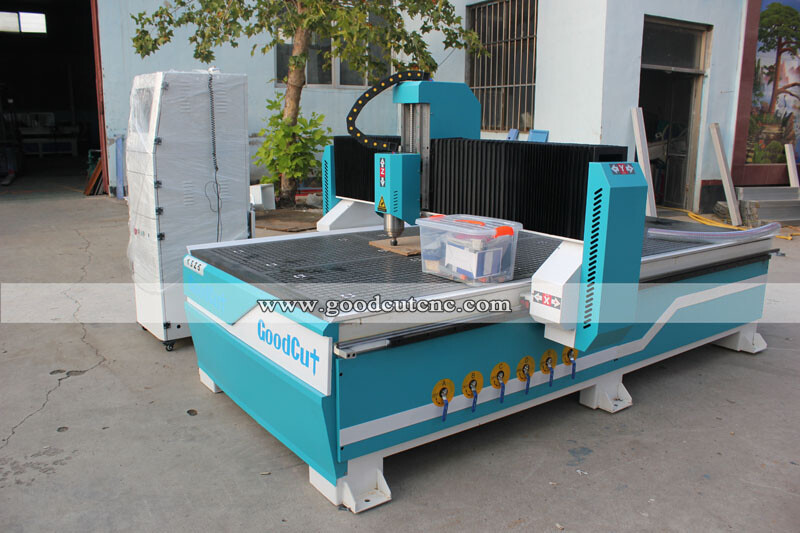 GC1325V Jinan GoodCut 1325 Fresadora CNC para madera