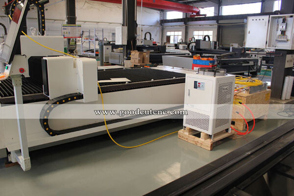 GC-1530F Nuevo diseño de alta calidad de la máquina de corte por láser de fibra GoodCut Marca de Fabricación