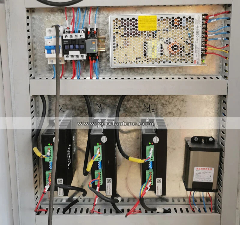 GC-1530P Plasma Cutting Machine Detail 2.jpg GC-1530P Plasma Cutting Machine Detail 2.jpg