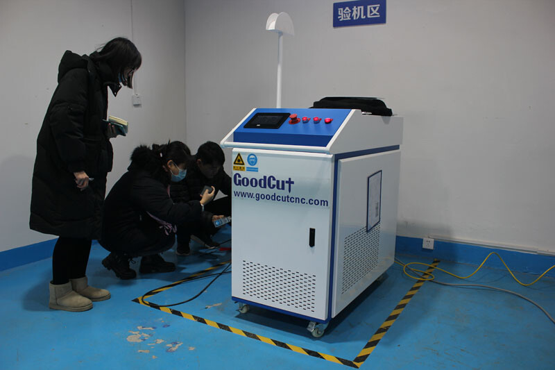  GC-WCC 3 en 1 Máquina de limpieza de corte y soldadura por láser con alimentador de alambre