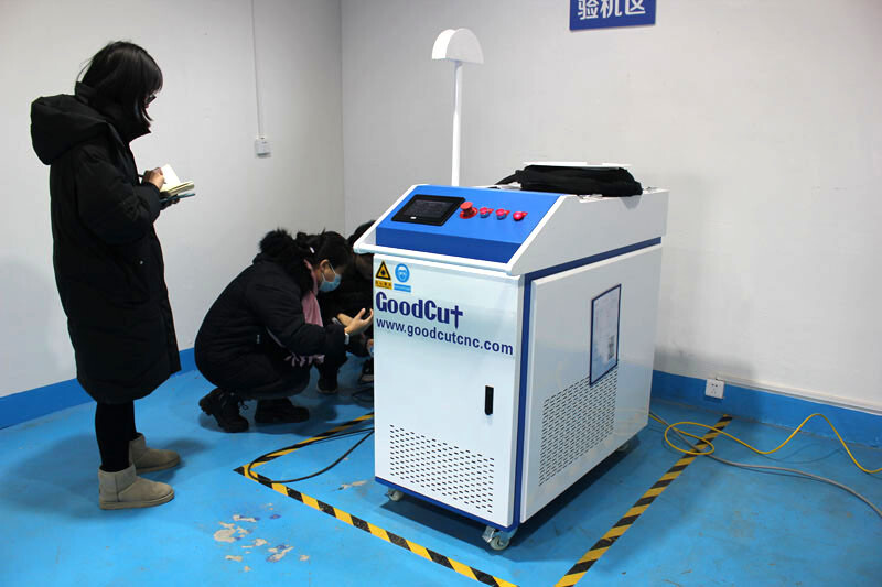 Soldadora láser manual GC-WL 1000w 1500w 2000w con alimentador de alambre