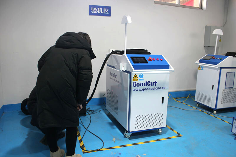 Soldadora láser manual GC-WL 1000w 1500w 2000w con alimentador de alambre