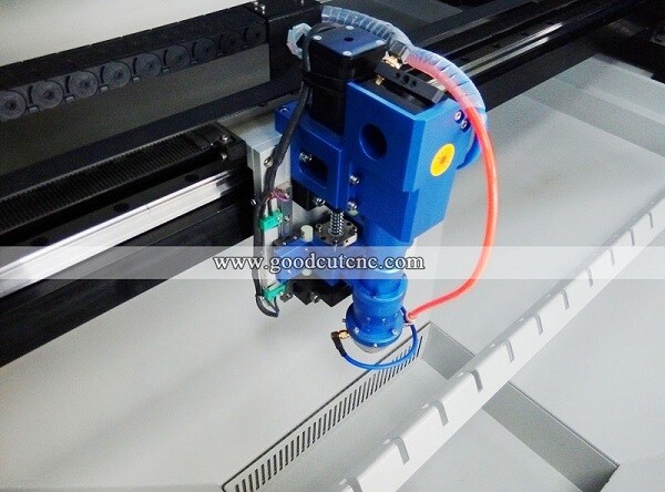 GC1390L CO2 Laser Metal Nonmetal Cutting Machine Detail 3.jpg GC1390L CO2 Laser Metal Nonmetal Cutting Machine Detail 3.jpg