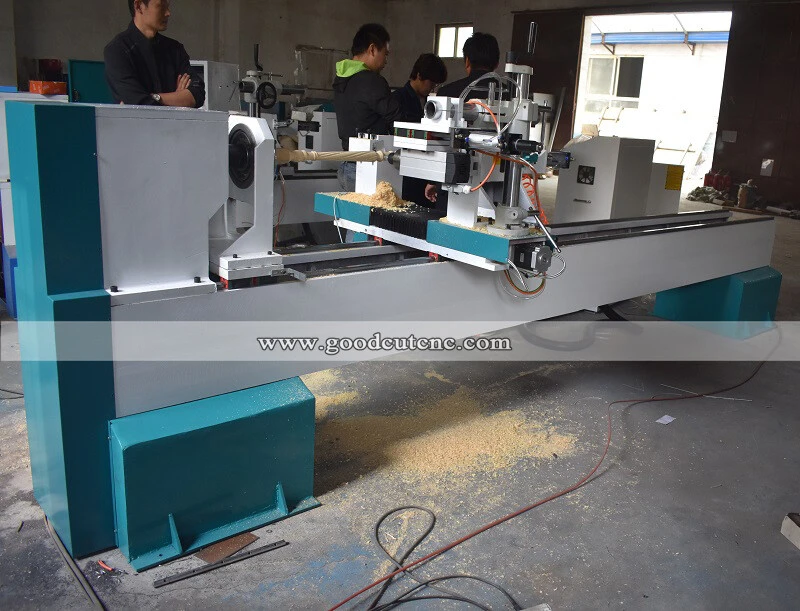 GC1530WL-S Torno de madera GoodCut con husillo de roscar