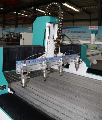 Máquina fresadora CNC de 4 cabezales con cabezales múltiples GC1325-4H