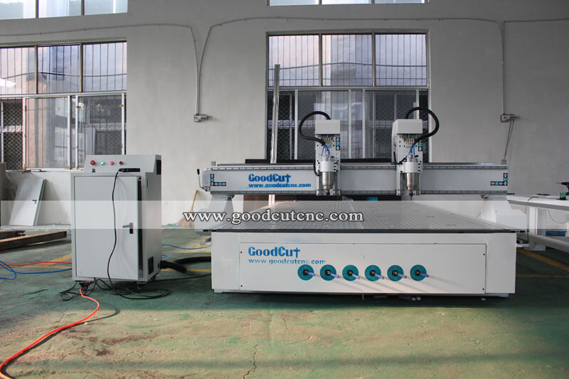 GC2030-2H Jinan GoodCut Máquina fresadora CNC con 2/3 cabezales independientes para trabajar la madera
