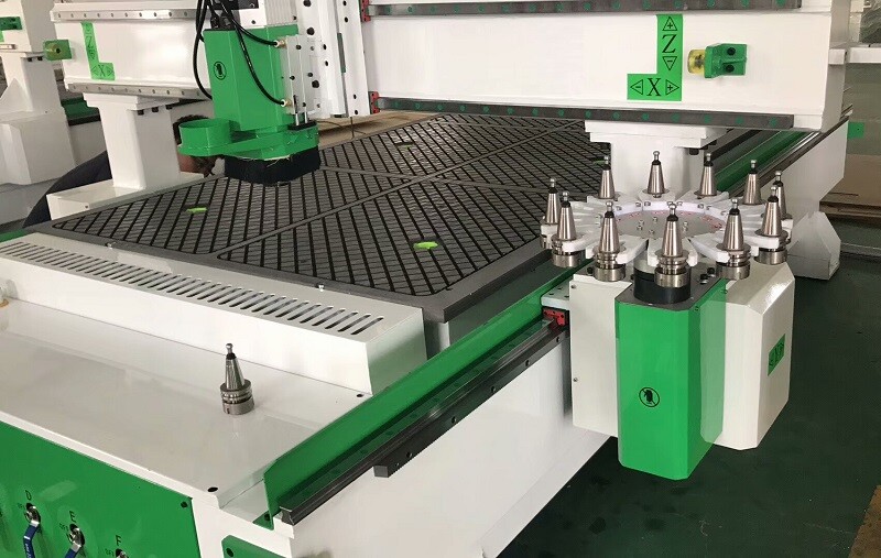 Máquina fresadora CNC ATC GC1325ATC-D con cambiador automático de herramientas de disco