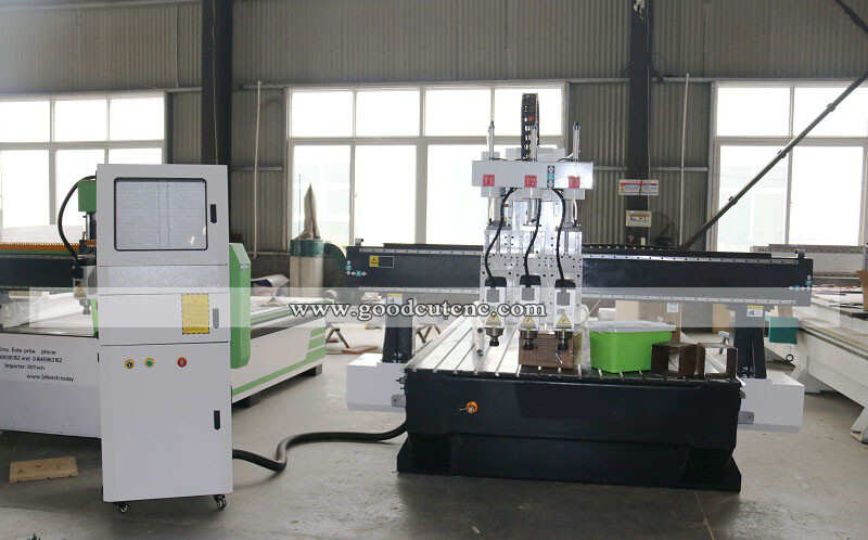 Máquina fresadora CNC con cabezal neumático múltiple GC1325-P3 para trabajar la madera PrevNext Máquina fresadora CNC con cabezal neumático múltiple GC1325-P3 para trabajar la madera