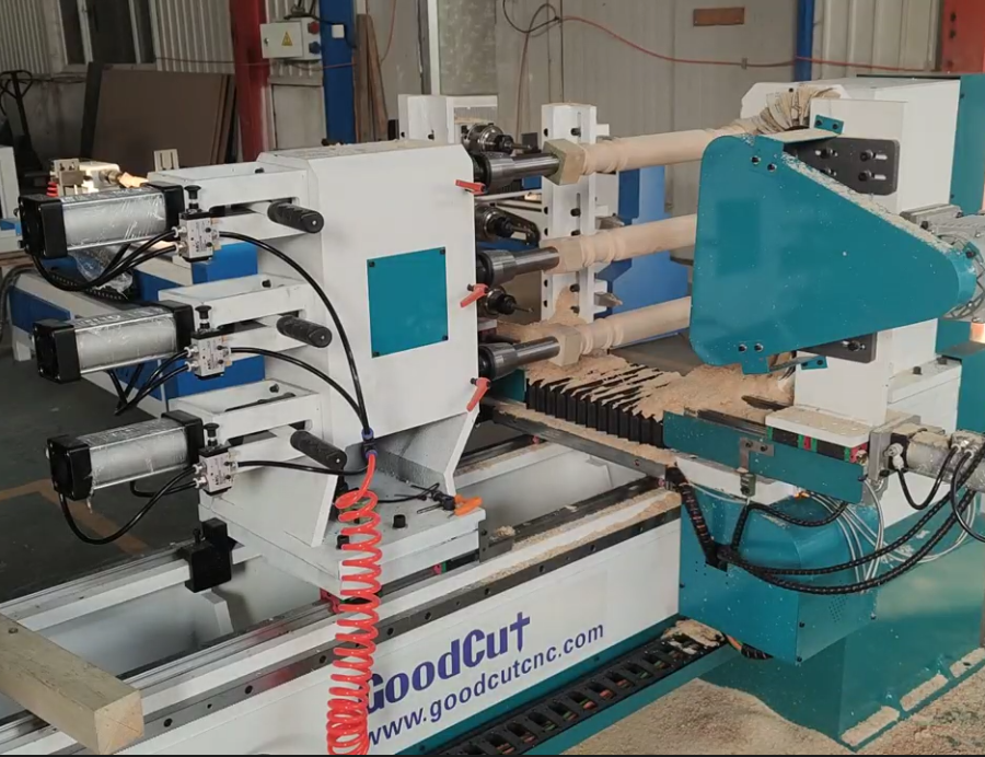 Torno de madera GoodCut 3Axis