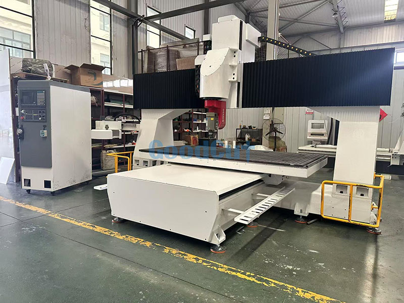 5 axis router (3).jpg 5 axis router (3).jpg