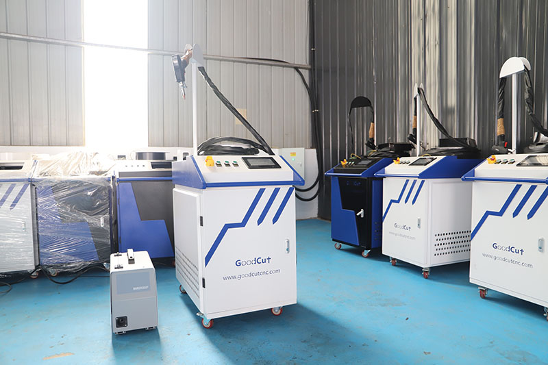 laser welding machine (18) laser welding machine (18)