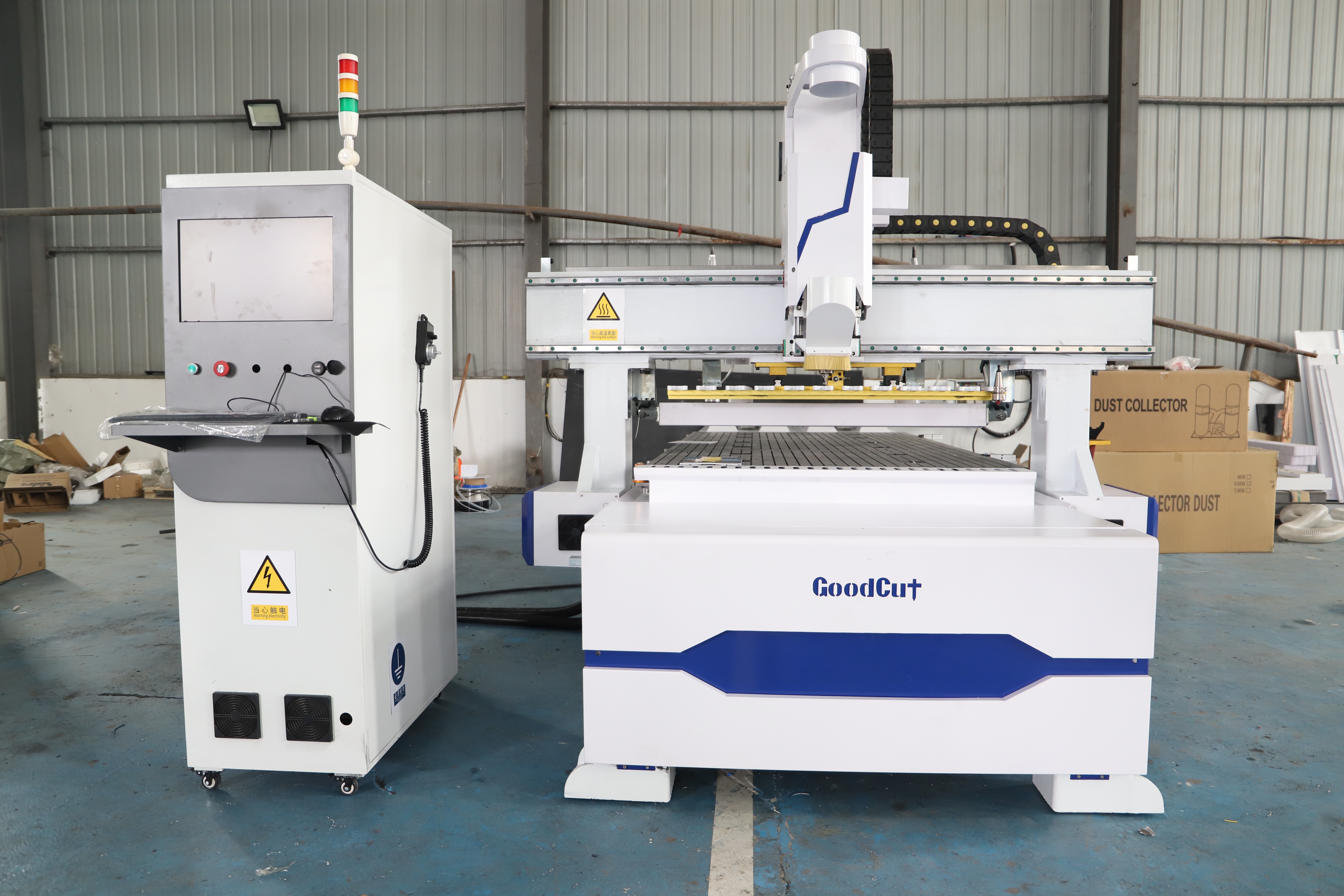 GC1325ATC Máquina CNC de Anidación con Cambiador Automático de Herramientas