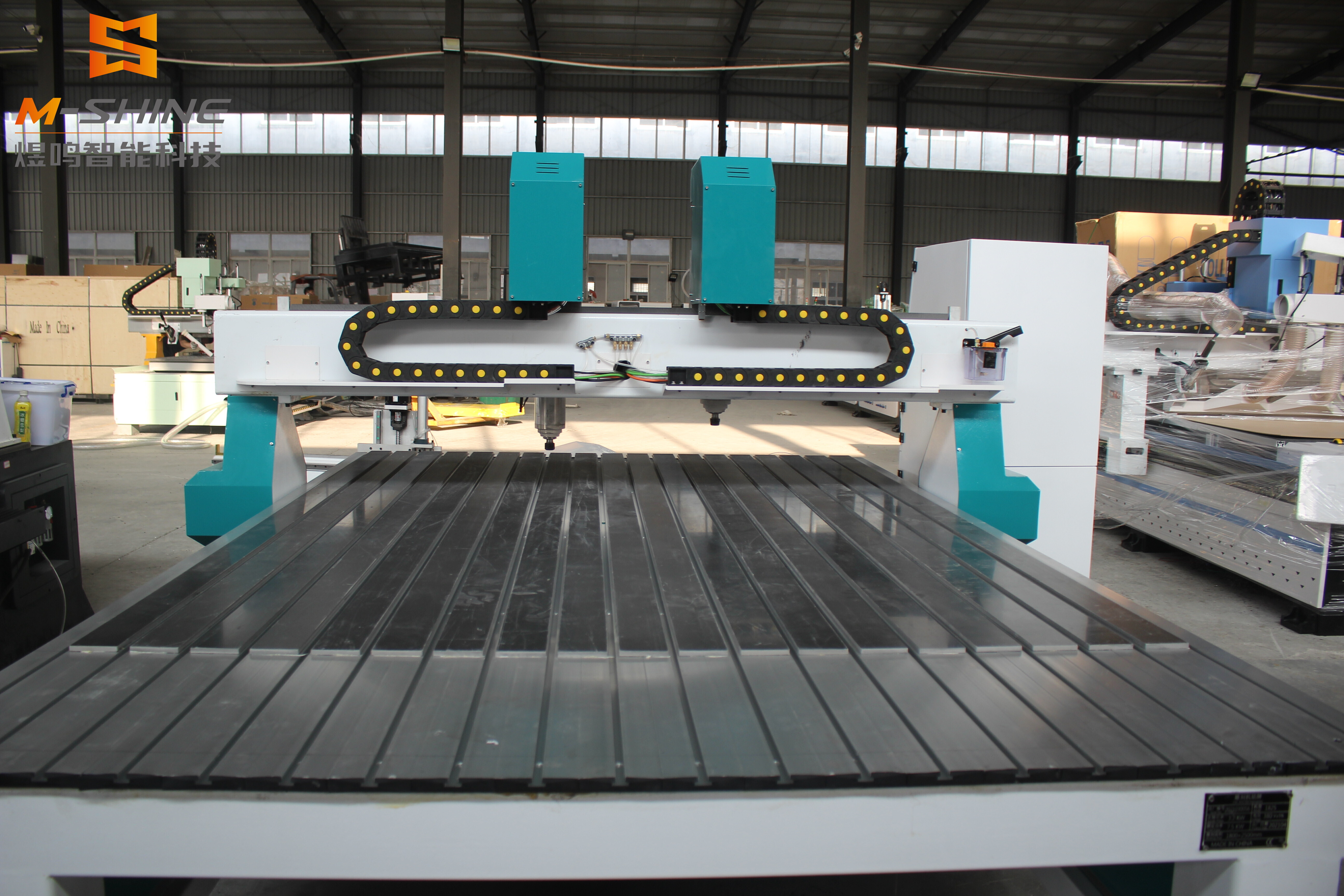 1825 Двойной независимый деревообрабатывающий станок