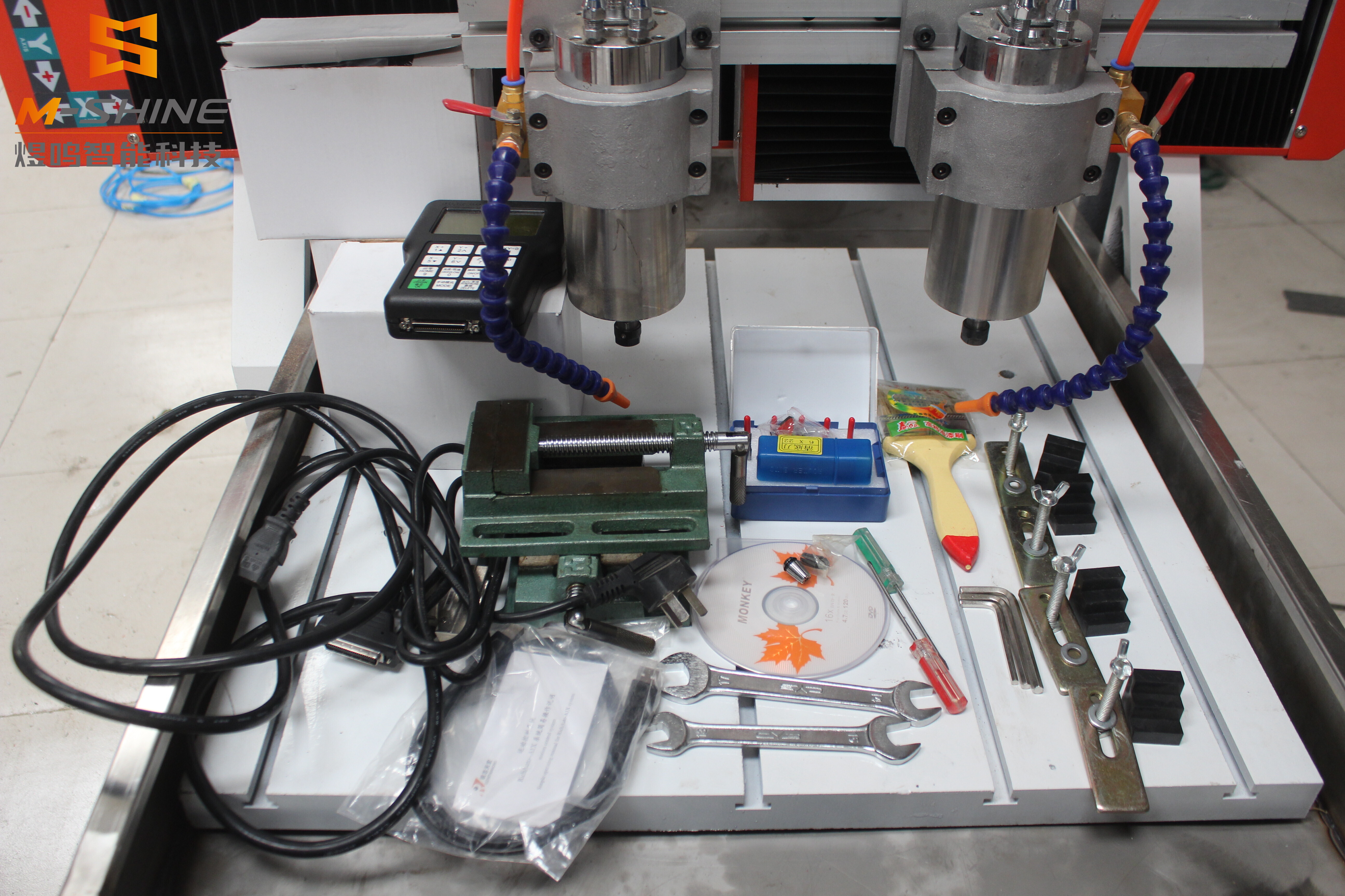 Мини Cnc 3d буквы резьба машина