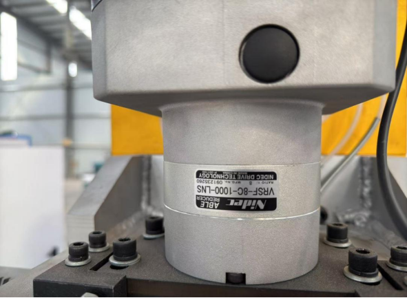 Как выбрать станок с ЧПУ с автоматической сменой инструмента, есть семь основных конфигураций, к которым нужно отнестись серьезно