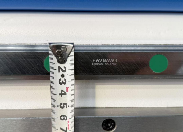 Преимущества и недостатки линейных направляющих для деревообрабатывающих ЧПУ станков с ATC шпинделем