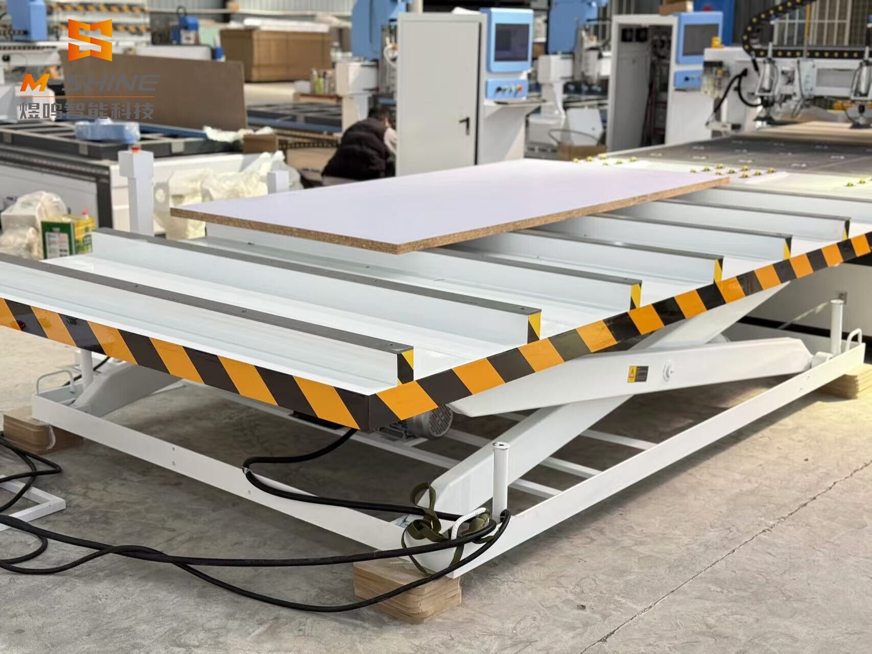 Как правильно использовать автоматическую загрузочную и разгрузочную платформу фрезерного станка с ЧПУ ATC