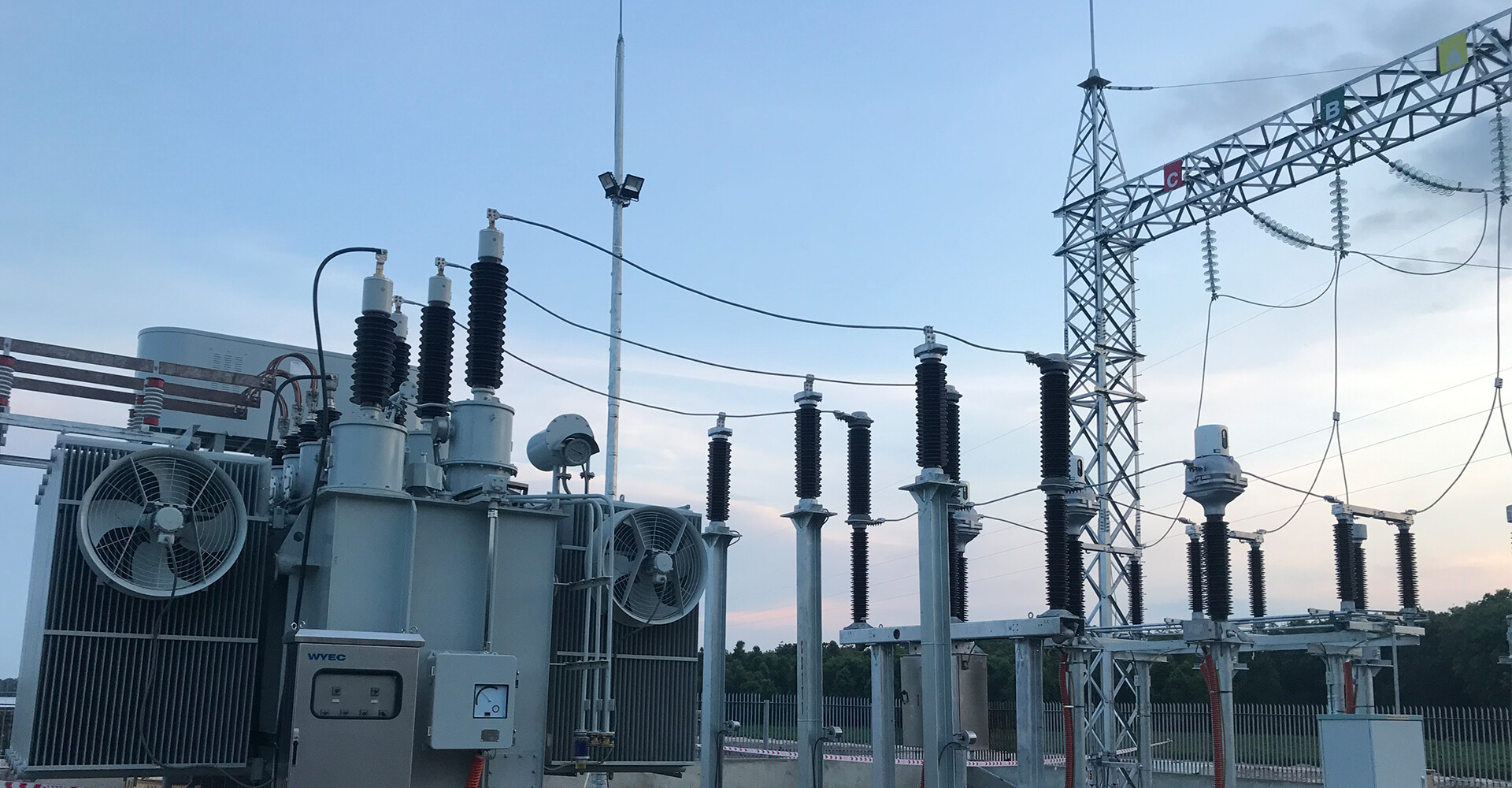 Масляный трансформатор.jpg