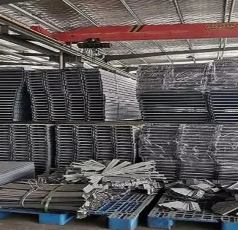 Design standards for cable trays